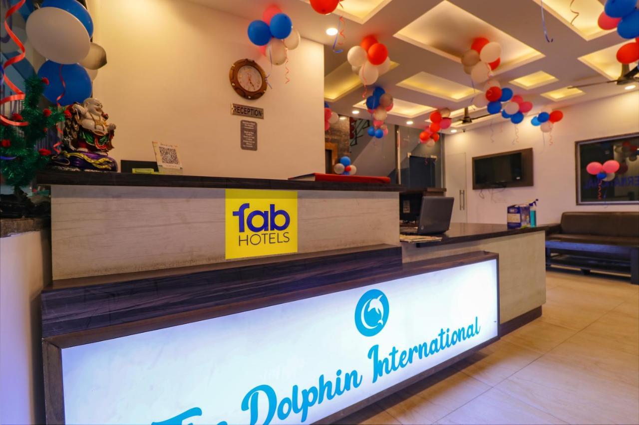 Готель Fabexpress Dolphin International Near Delhi Airport Нью-Делі Екстер'єр фото